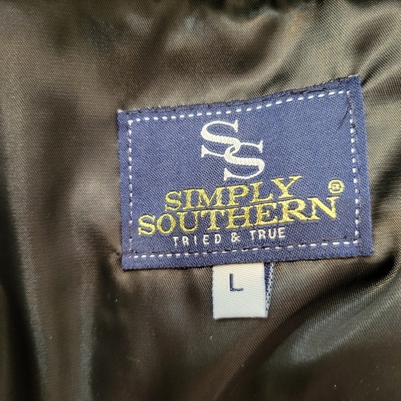 Simply Southern Large Faux Fur Vest black and gray - Picture 3 of 14